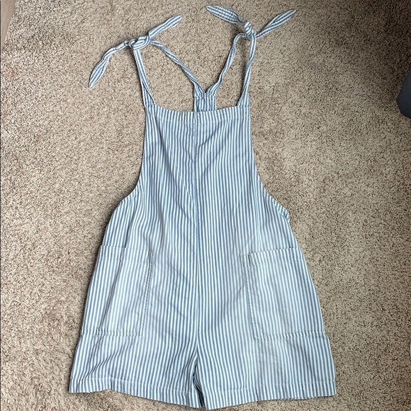aerie Other - Aerie tie strap short overall